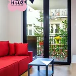 Tyzenhauz Vistula With Parking 아파트 크라쿠프